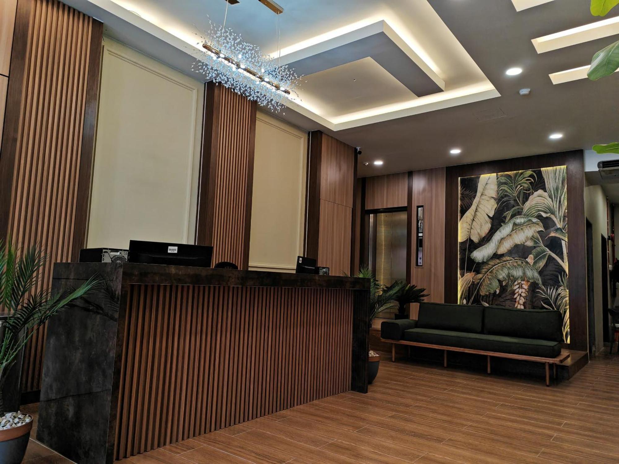 Sh Garden Hotel ตานาห์เมราห์ ภายนอก รูปภาพ